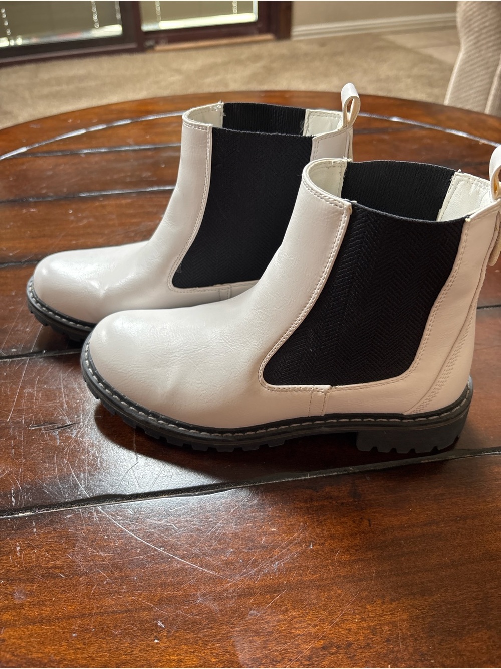 Women's White Chelsea Ankle Boots with Black Elastic Panels
